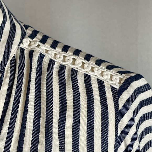 Ann Taylor Navy White Striped Balloon Sleeve Top Blouse - Size XXSP - Picture 9 of 15